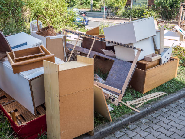 Best Affordable Junk Removal Services  in Pittsburg, KS